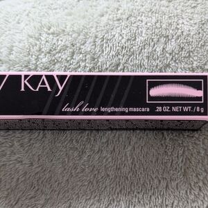 Mary Kay Lash Love Lengthening Mascara - Black